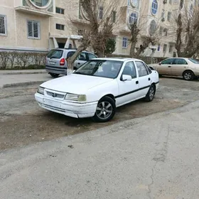 Opel Vectra 1990