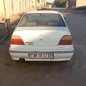 Daewoo Nubira 1998