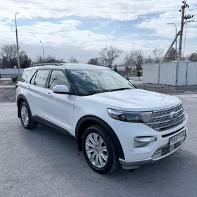 Ford Explorer 2022