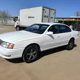 Toyota Avalon 1999