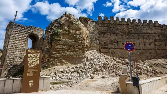 В Испании обрушилась башня средневекового замка