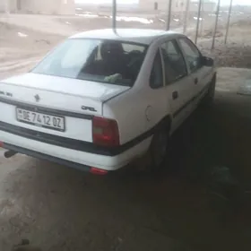 Opel Vectra 1992
