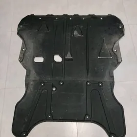 Geely Monjaro motor zaşita