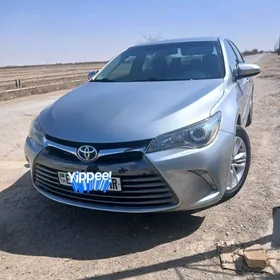 Toyota Camry 2017
