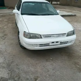 Toyota Corona 1995