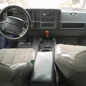 Jeep Cherokee 1990