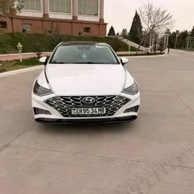 Hyundai Sonata 2021