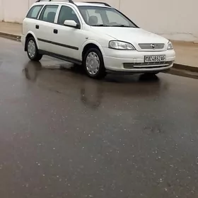 Opel Astra 2000