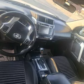 Toyota Land Cruiser Prado 2015