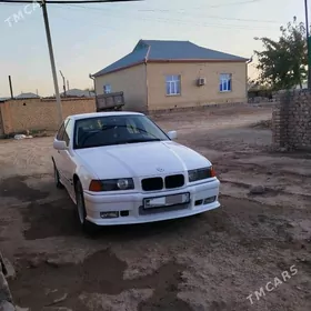 BMW 325 1992