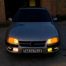 Opel Omega 1995