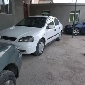 Opel Astra 2001