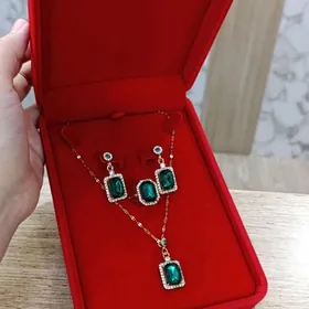 Bijuteriya komplekt