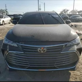 Toyota Avalon 2022