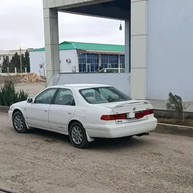 Toyota Camry 1998