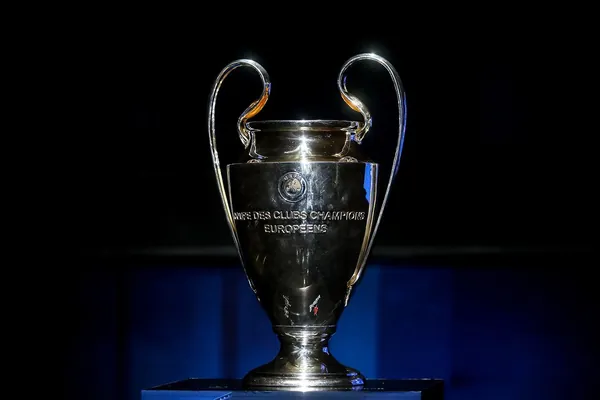 Сколько стоит попасть на финалы Лиги чемпионов и других турниров УЕФА