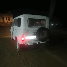 UAZ 469 2000