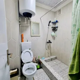 1 nji etaj 1 komnat jaý