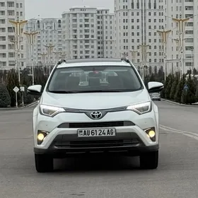 Toyota RAV4 2018
