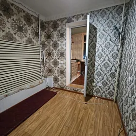 10 mkr 2 komnat 1 etaž