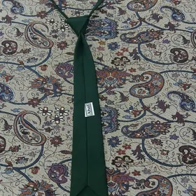 Gullukda geyilyan gasduk