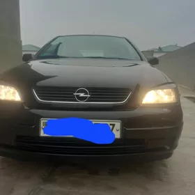 Opel Astra 2003
