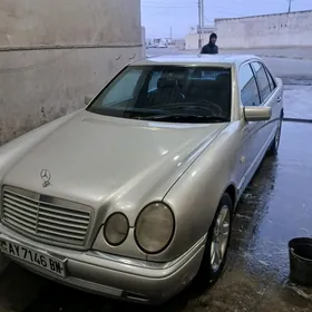 Mercedes-Benz E420 1997