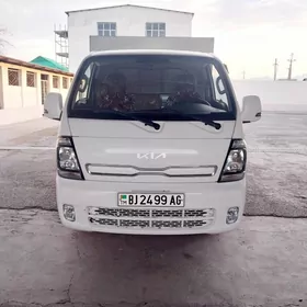 Kia Bongo 2021