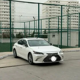 Lexus ES 350 2019