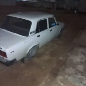 Lada 2107 2000