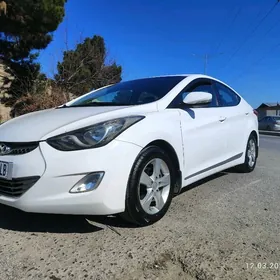 Hyundai Elantra 2012