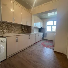 Ким район 4/2 эт 2 ком гаудан