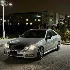 Mercedes-Benz E350 2009