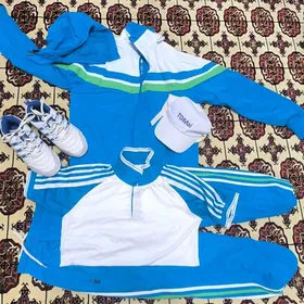 спортивный костюм