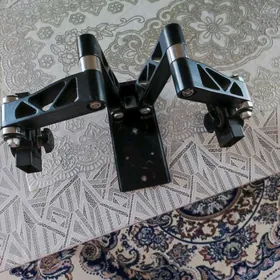 Крепление настеный