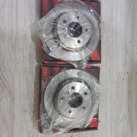 Tarmaznoý diks BMW E39 yzy