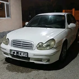 Hyundai Sonata 2003