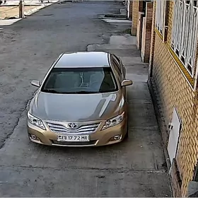 Toyota Camry 2008