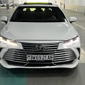 Toyota Avalon 2020