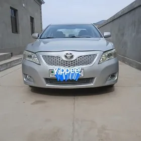 Toyota Camry 2010