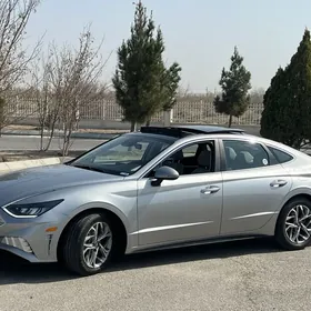 Hyundai Sonata 2021