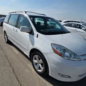 Toyota Sienna 2007