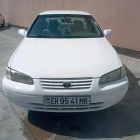 Toyota Camry 1998