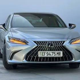 Lexus ES 350 2024