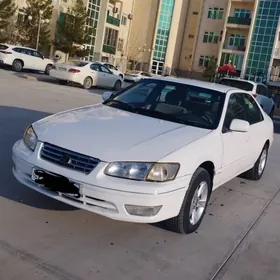 Toyota Camry 2000