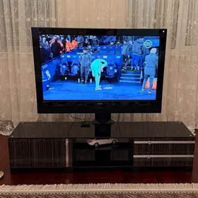 телевизор с подставкой