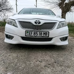 Toyota Camry 2011