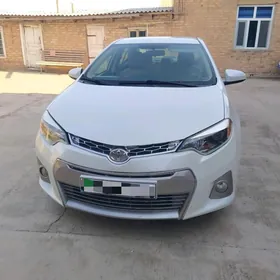 Toyota Corolla 2014
