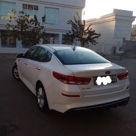 Kia Optima 2020