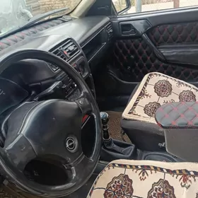 Opel Vectra 1991